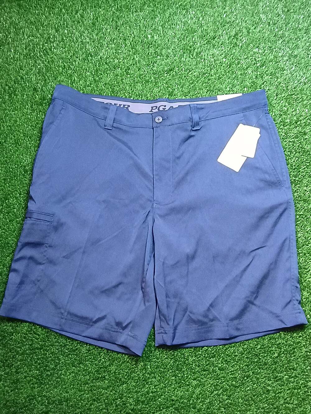 PGA TOUR Men's Comfort Stretch Performance Golf Shorts